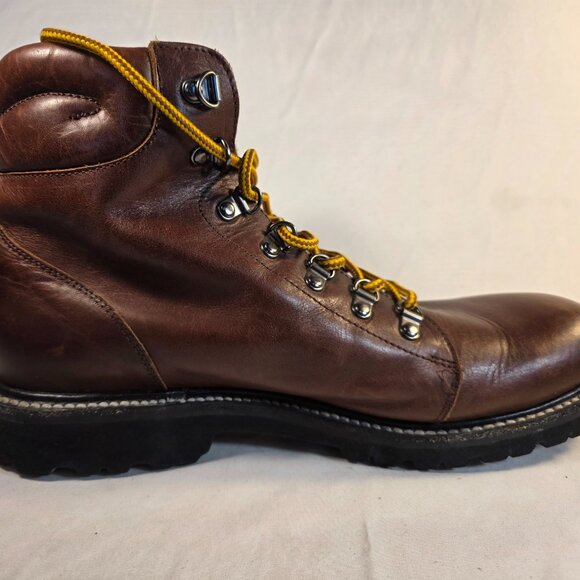 Wolverine Work Boots Leather Men’s Size 10 Vibram Sole Non-steel Toed main image 12